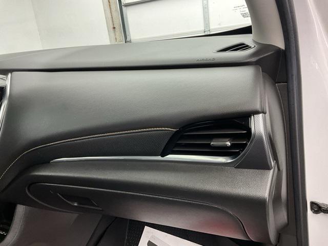 used 2021 Chevrolet Traverse car, priced at $24,250