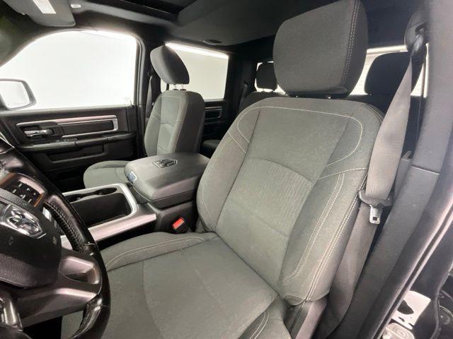 used 2021 Ram 1500 Classic car, priced at $25,000