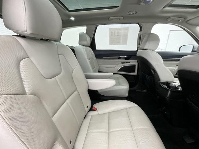 used 2023 Kia Telluride car, priced at $28,000