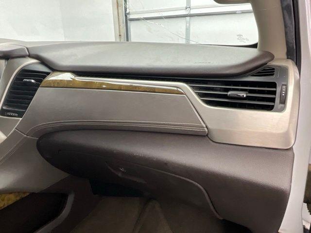 used 2016 GMC Yukon XL car, priced at $19,250