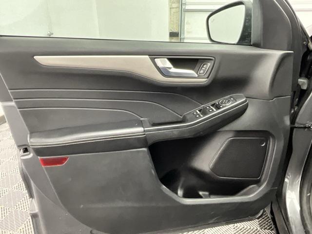 used 2021 Ford Escape car, priced at $13,500