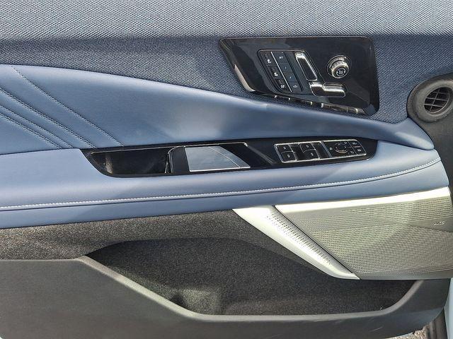 used 2025 Cadillac OPTIQ car, priced at $46,000