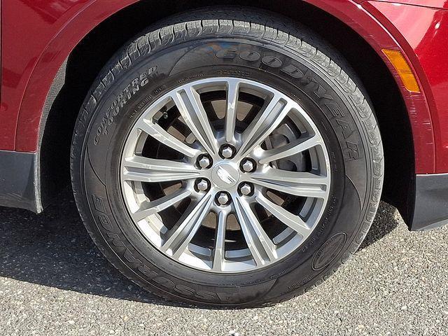 used 2017 Cadillac XT5 car, priced at $7,725