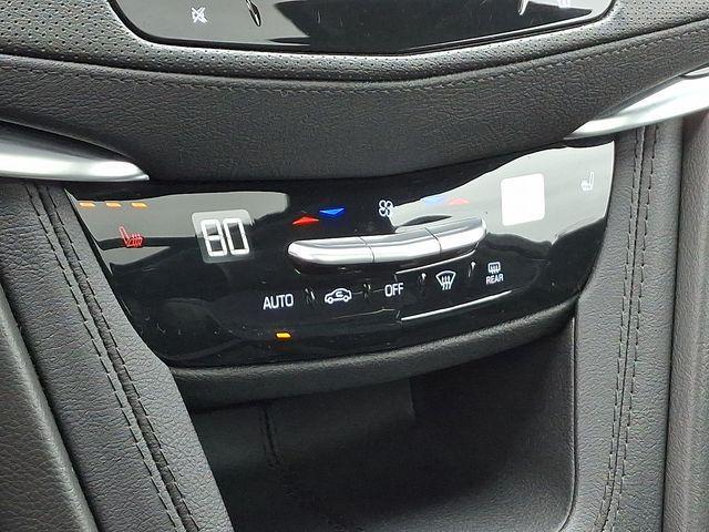 used 2025 Cadillac XT5 car, priced at $39,500