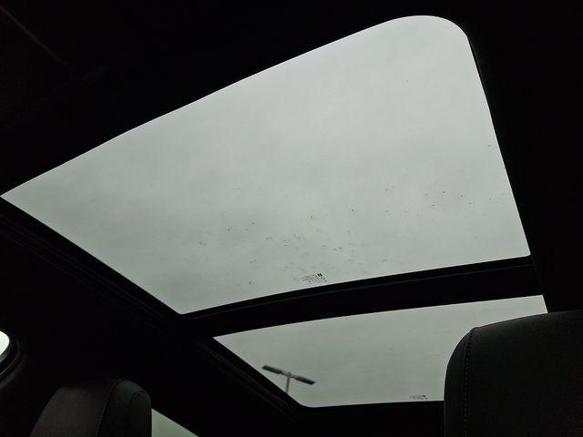 used 2025 Cadillac XT5 car, priced at $39,500