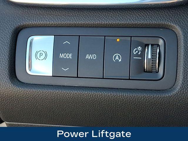 used 2025 GMC Acadia car, priced at $36,500