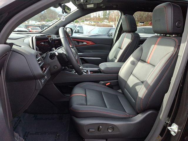 used 2024 Chevrolet Traverse car, priced at $47,685