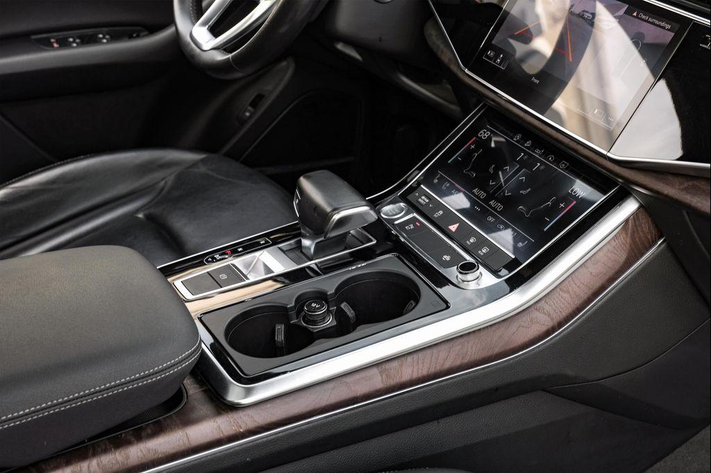 2019 Glacier White Metallic Audi Q8