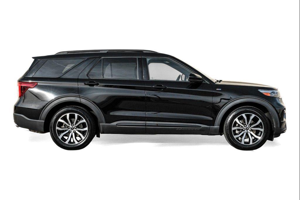 used 2022 Ford Explorer car, priced at $20,995