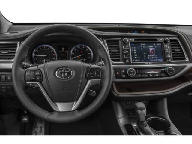 used 2015 Toyota Highlander car, priced at $9,999