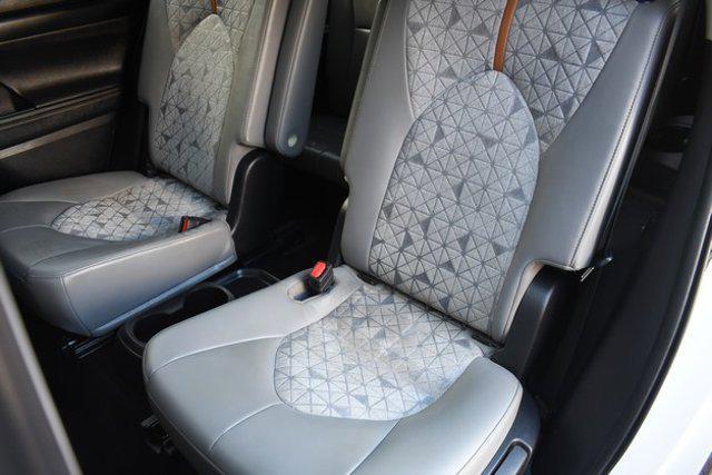 used 2023 Toyota Highlander Hybrid car, priced at $34,999