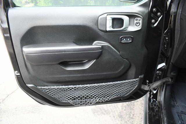 used 2020 Jeep Gladiator car, priced at $18,996