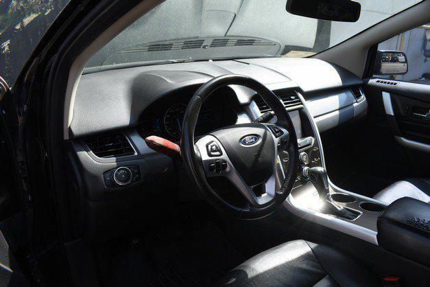 used 2011 Ford Edge car, priced at $2,898