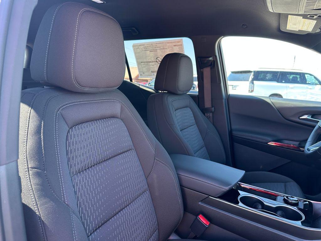 new 2026 Chevrolet Equinox car, priced at $31,964