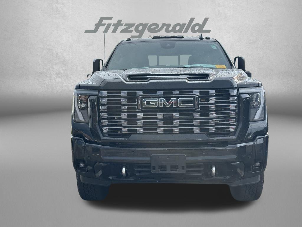 used 2025 GMC Sierra 2500 car, priced at $84,776