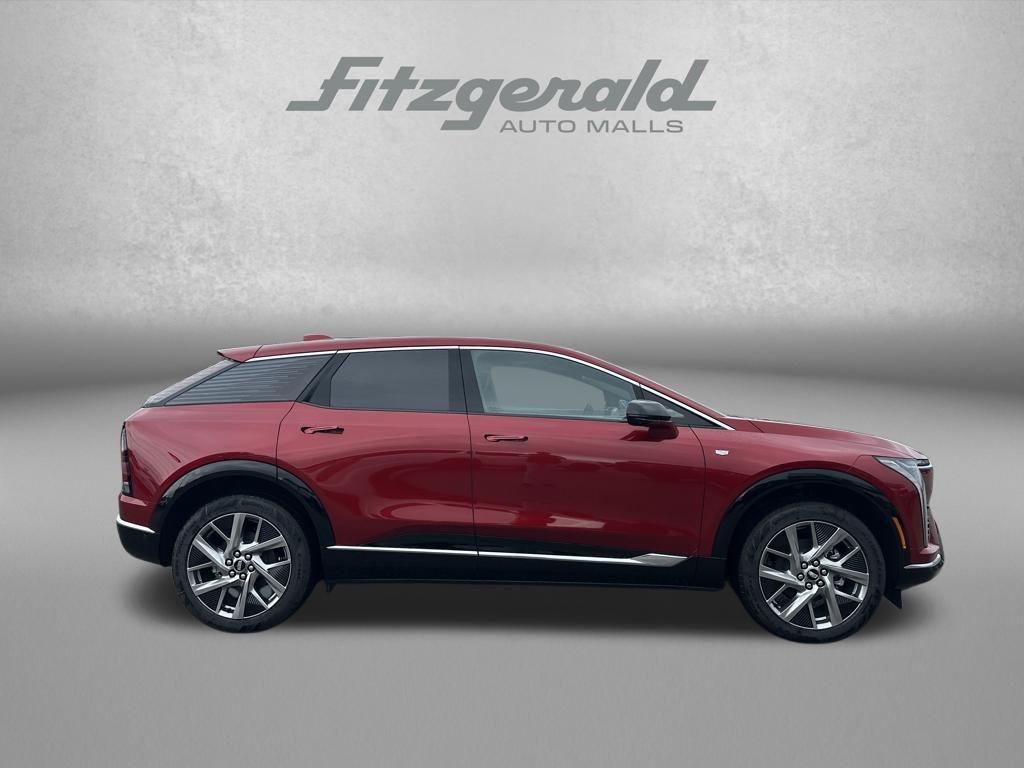 new 2026 Cadillac OPTIQ car, priced at $55,895
