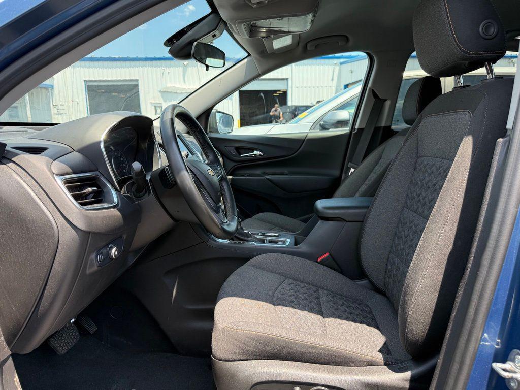 used 2024 Chevrolet Equinox car, priced at $21,276