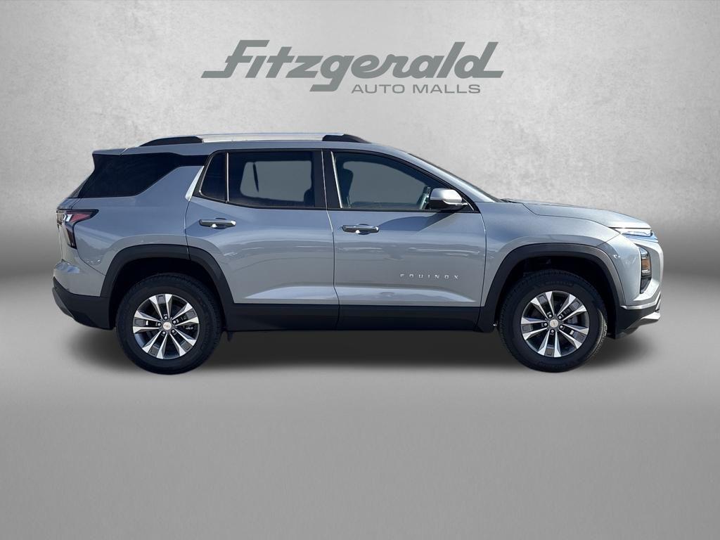 new 2026 Chevrolet Equinox car, priced at $31,440