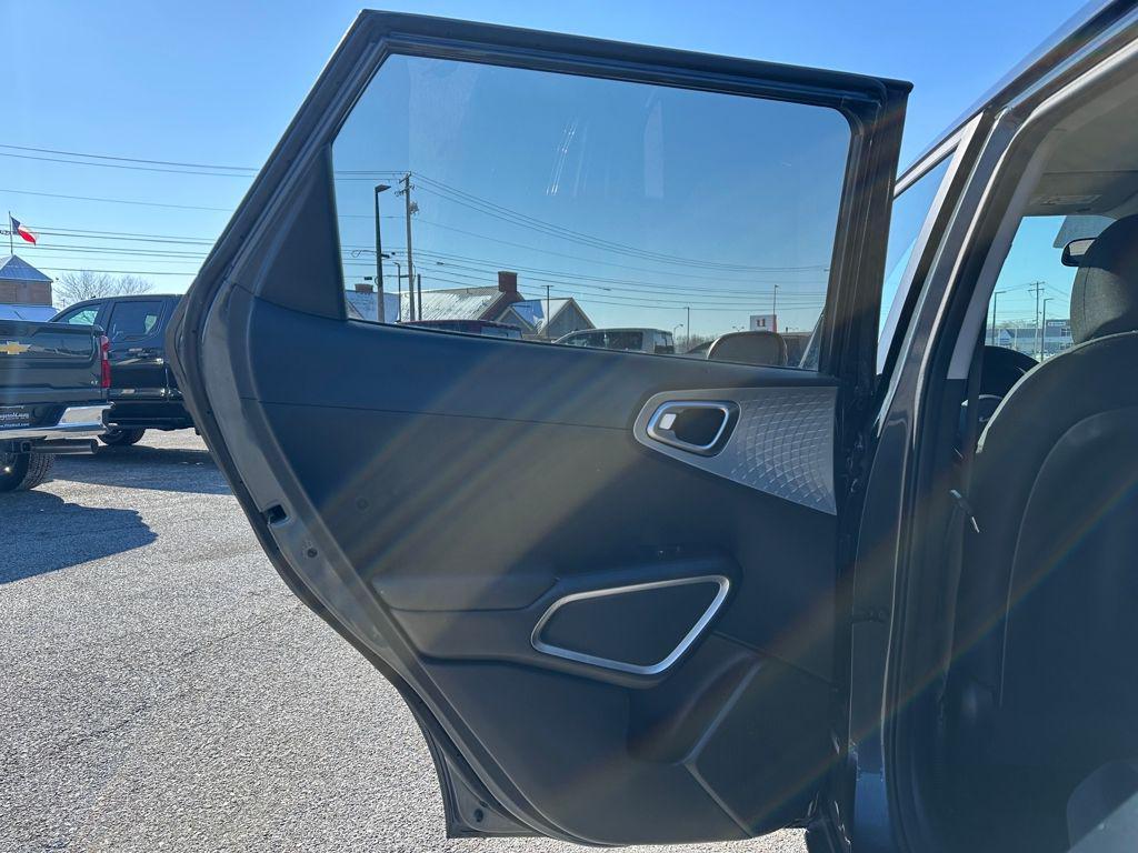 used 2023 Kia Soul car, priced at $17,276