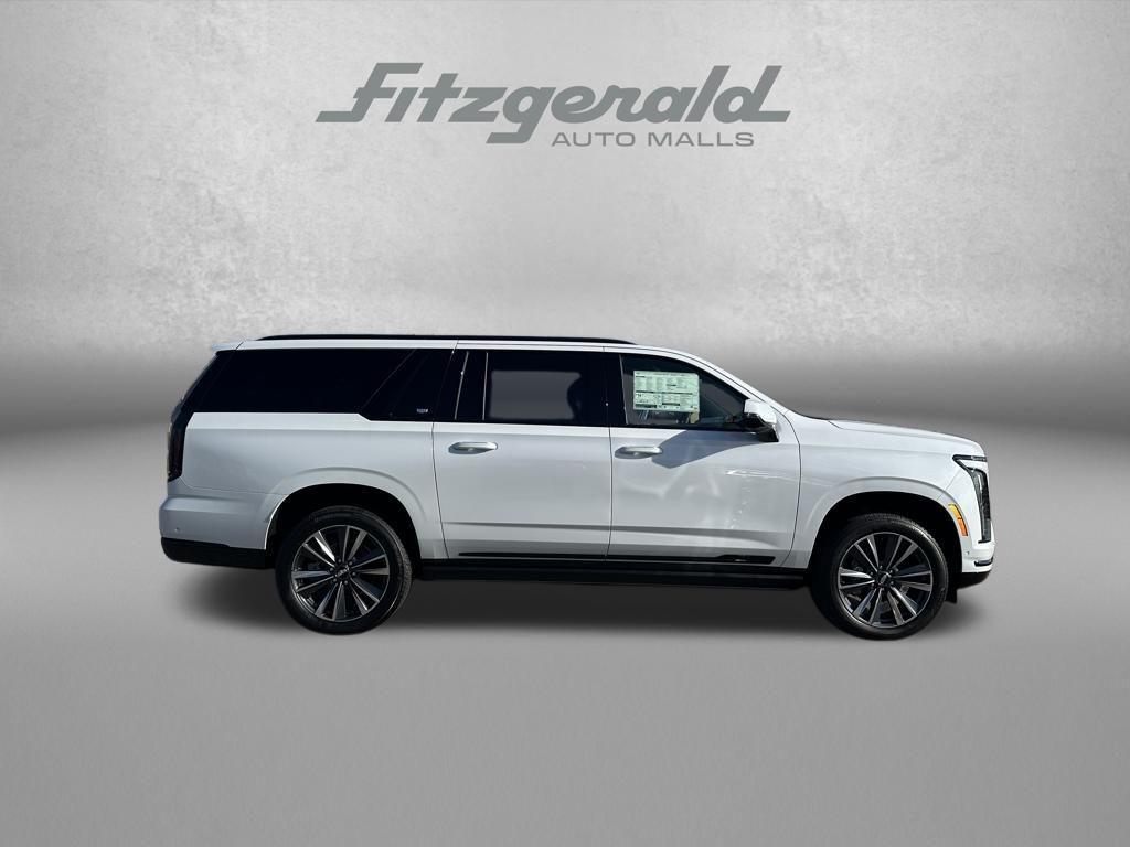 new 2026 Cadillac Escalade ESV car, priced at $118,279