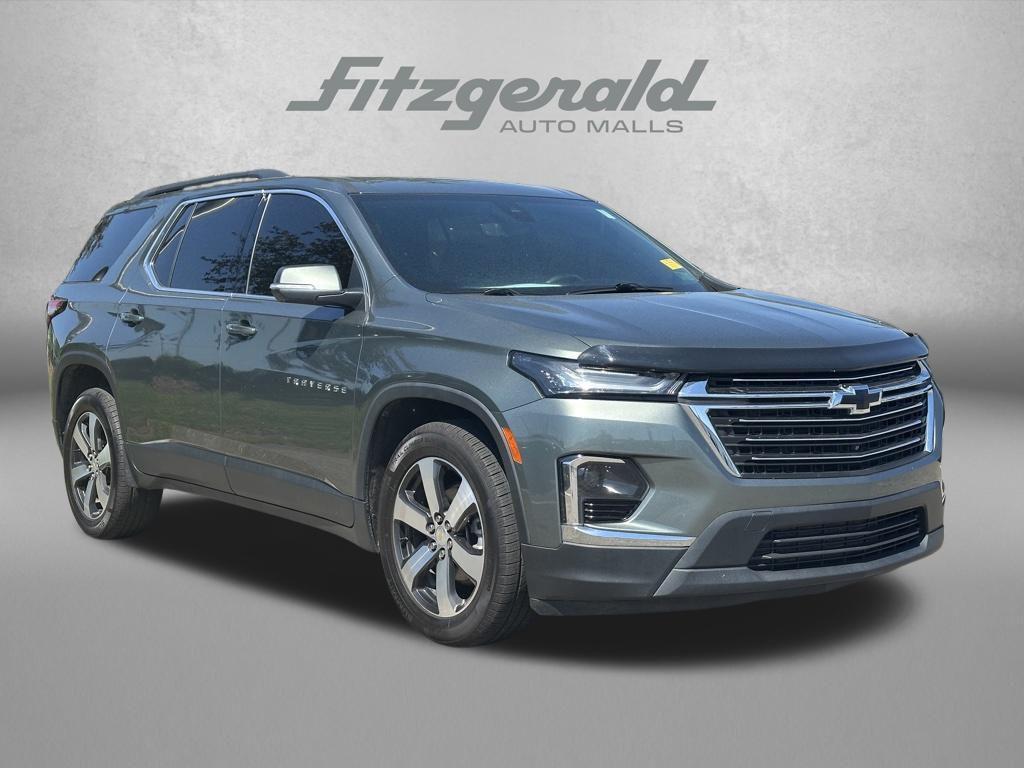 used 2022 Chevrolet Traverse car, priced at $28,776