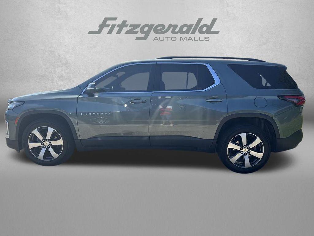 used 2022 Chevrolet Traverse car, priced at $28,776