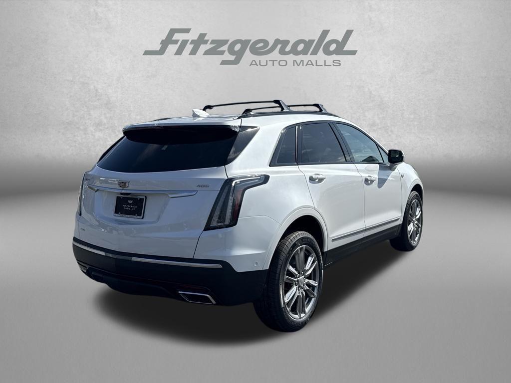 new 2026 Cadillac XT5 car, priced at $68,179