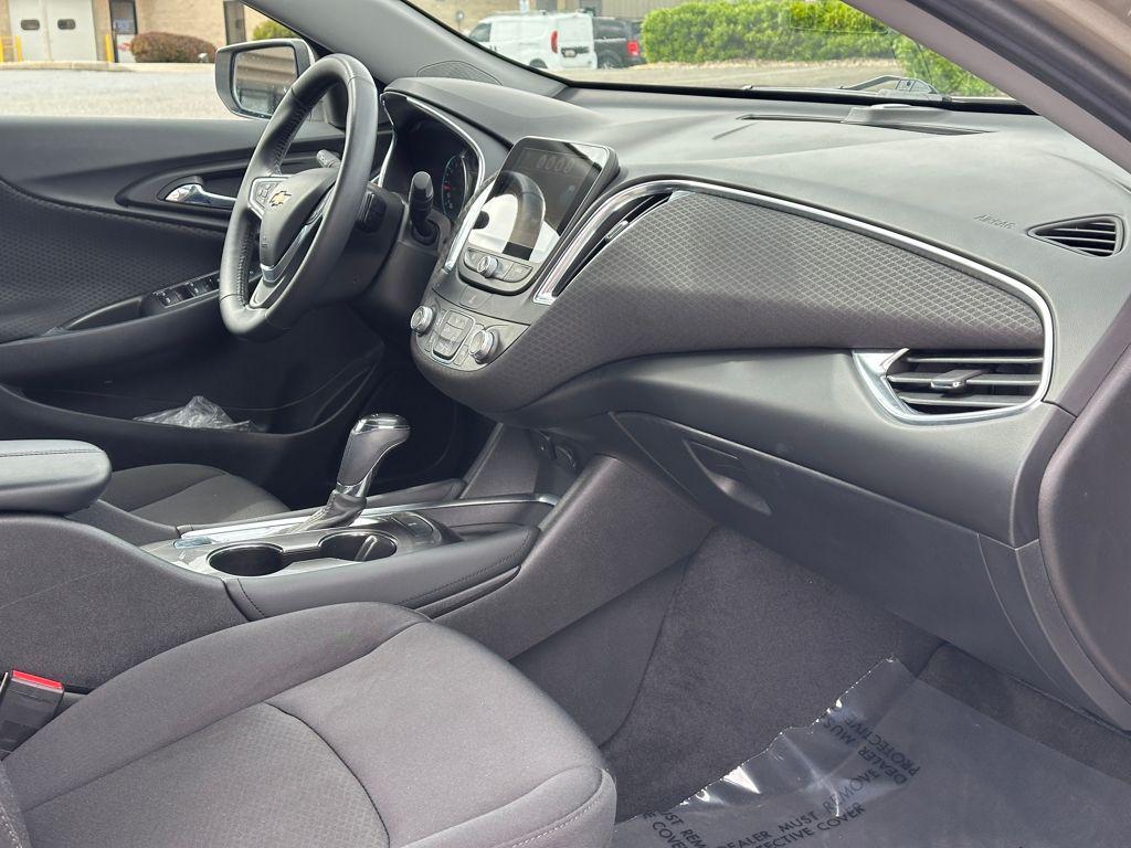 used 2016 Chevrolet Malibu car, priced at $11,276