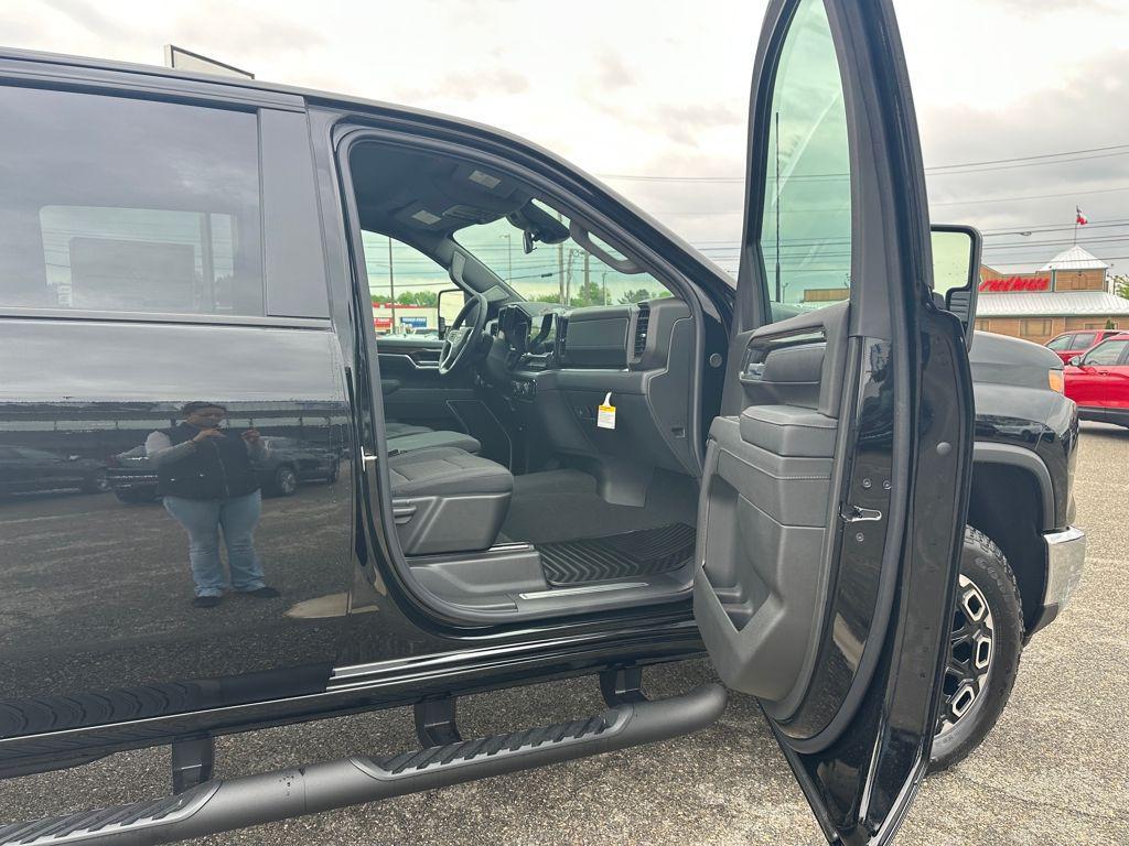 new 2026 Chevrolet Silverado 2500 car, priced at $58,800