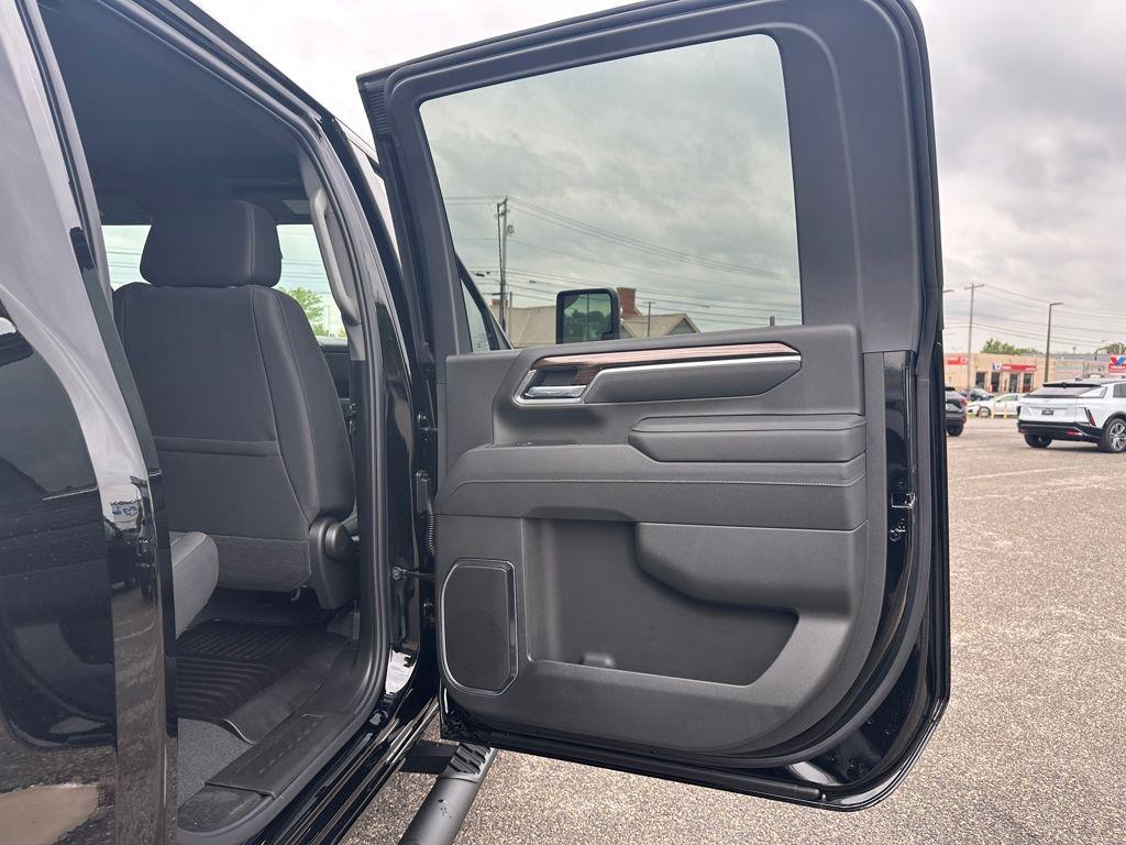 new 2026 Chevrolet Silverado 2500 car, priced at $58,800