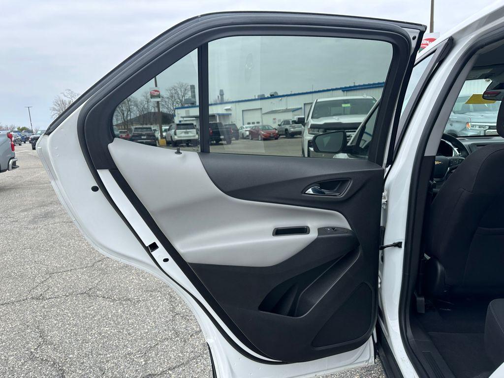 used 2021 Chevrolet Equinox car, priced at $15,977