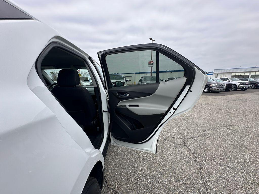 used 2021 Chevrolet Equinox car, priced at $15,977