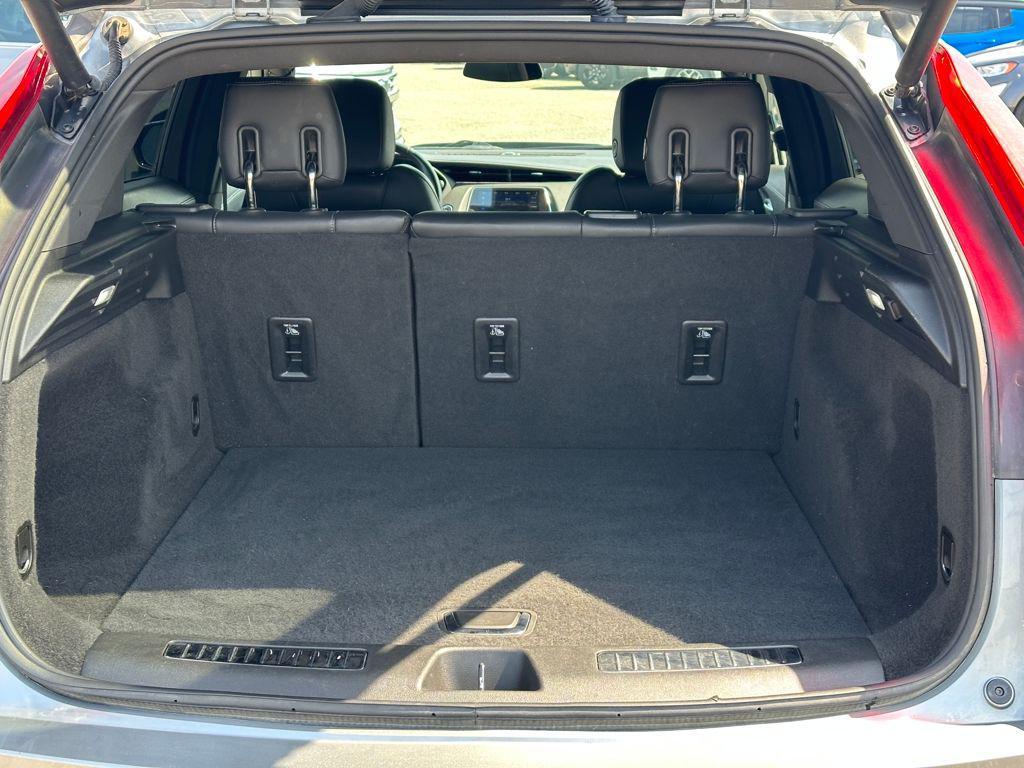 used 2023 Cadillac XT4 car, priced at $27,276