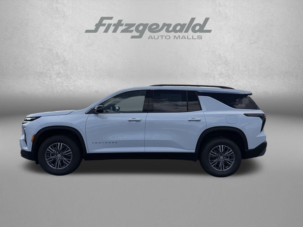 new 2026 Chevrolet Traverse car, priced at $45,660