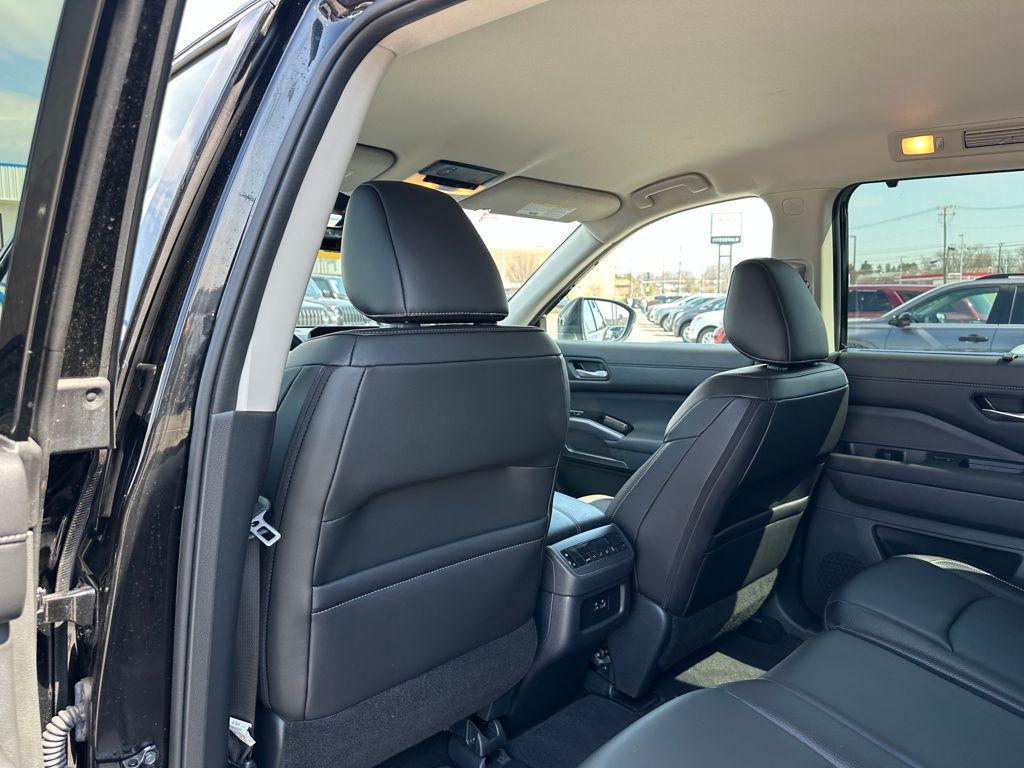 used 2025 Nissan Pathfinder car, priced at $37,276