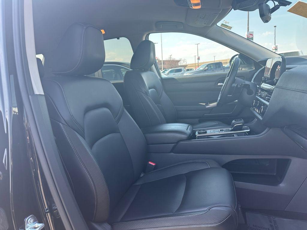 used 2025 Nissan Pathfinder car, priced at $37,276