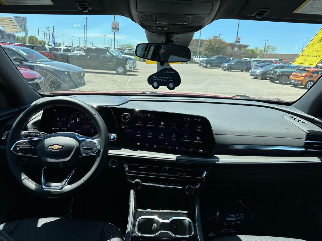 used 2026 Chevrolet Traverse car, priced at $44,076