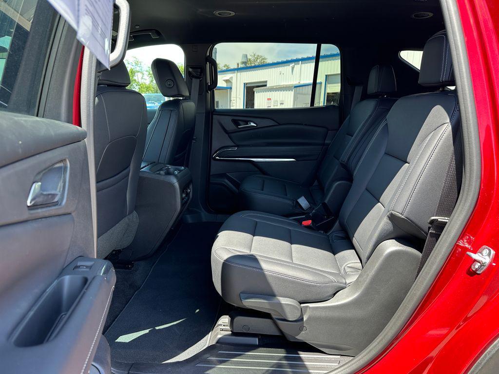 used 2026 Chevrolet Traverse car, priced at $44,076