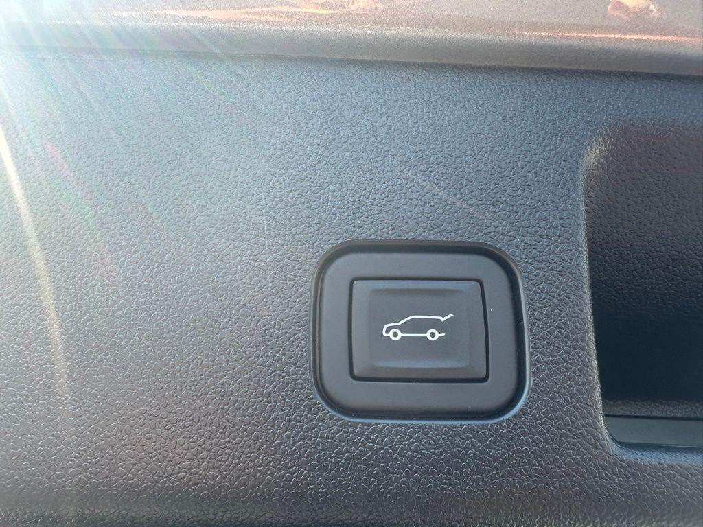 new 2025 Chevrolet Equinox EV car, priced at $43,569