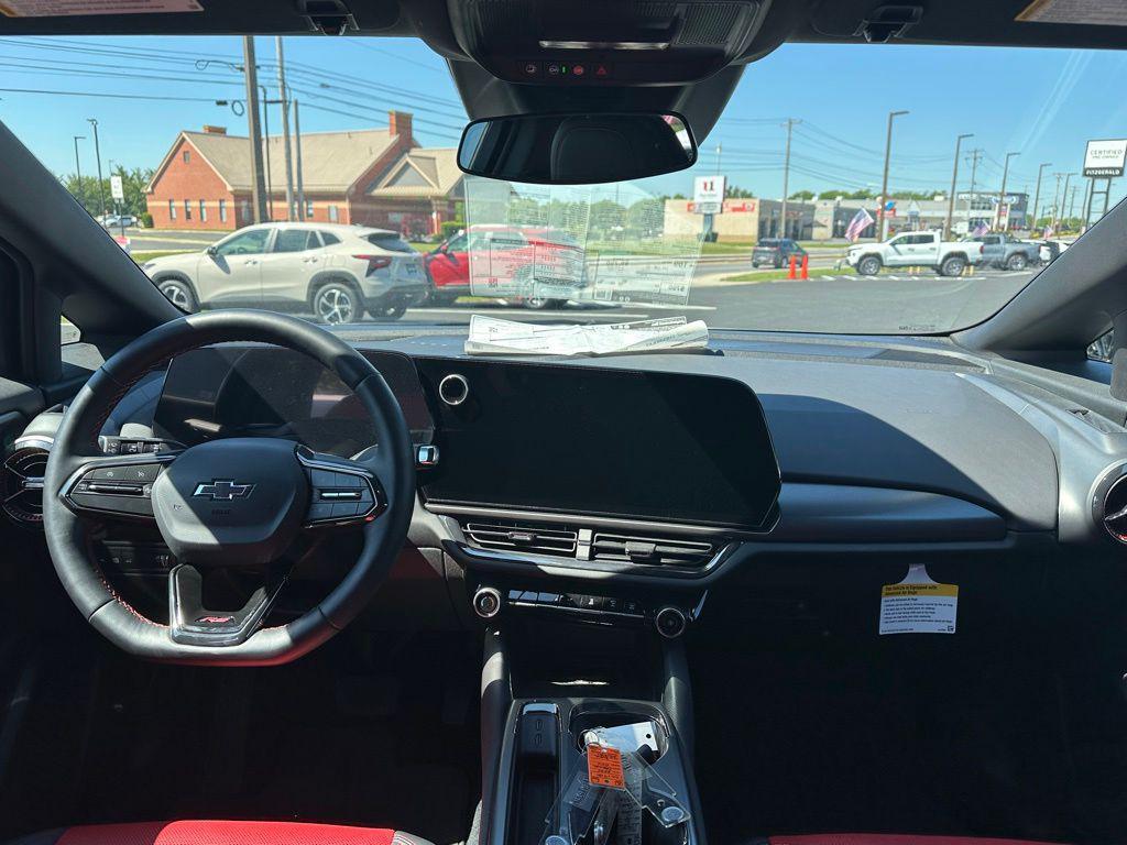 new 2025 Chevrolet Equinox EV car, priced at $43,569