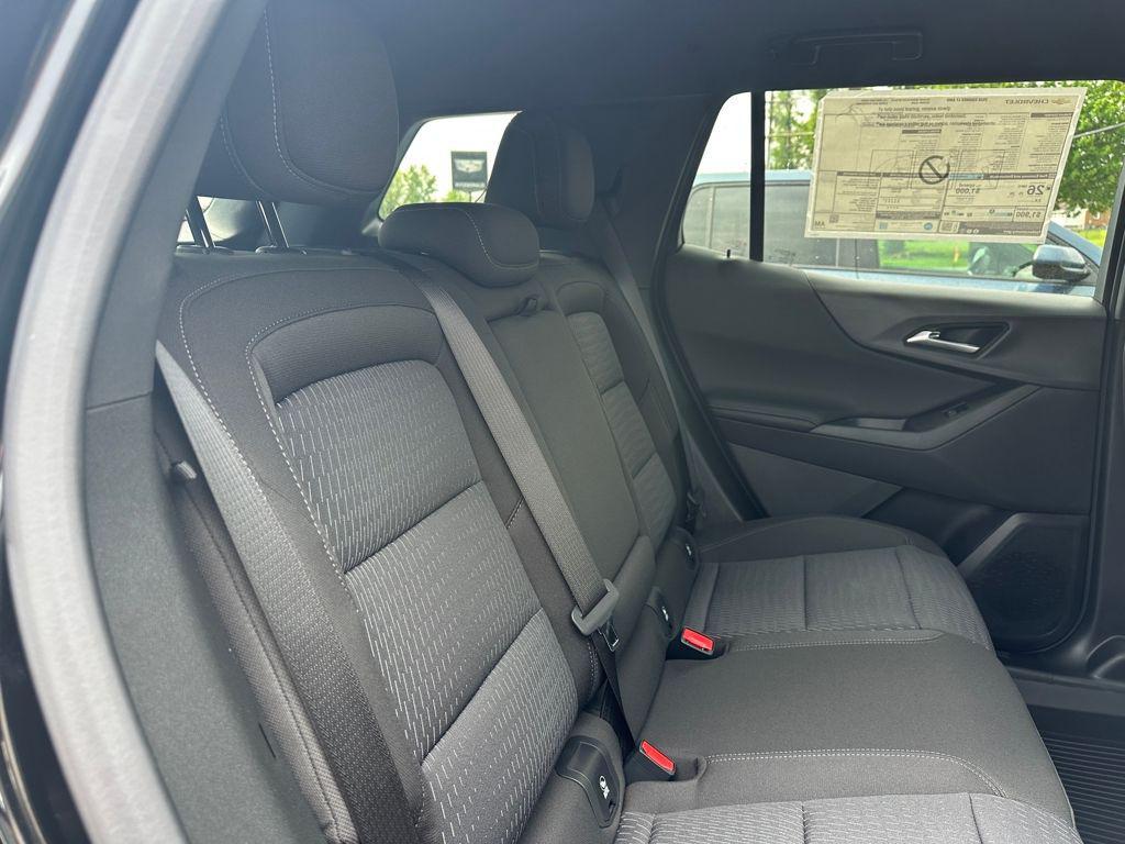 new 2026 Chevrolet Equinox car, priced at $31,964