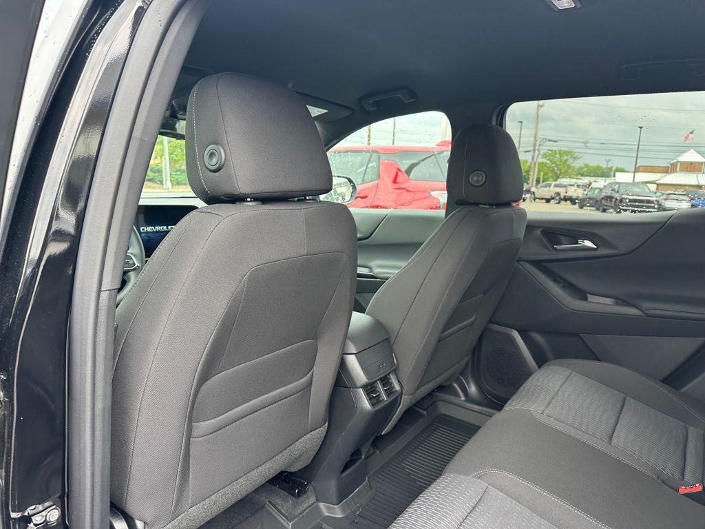 new 2026 Chevrolet Equinox car, priced at $31,964