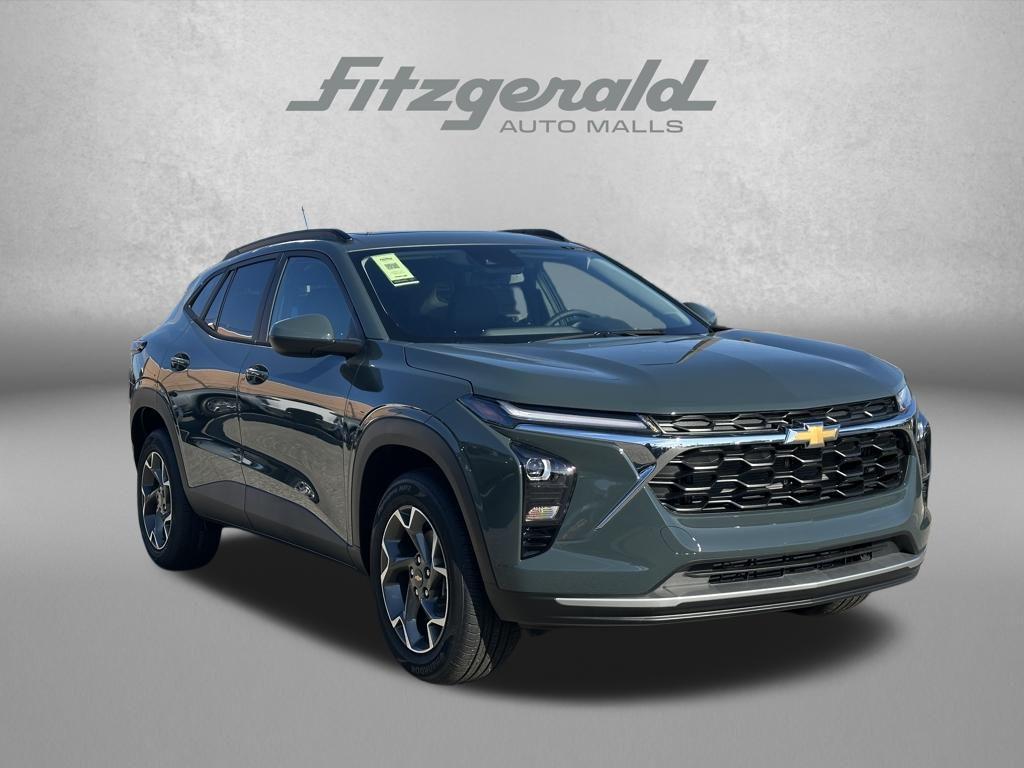 new 2026 Chevrolet Trax car, priced at $25,171
