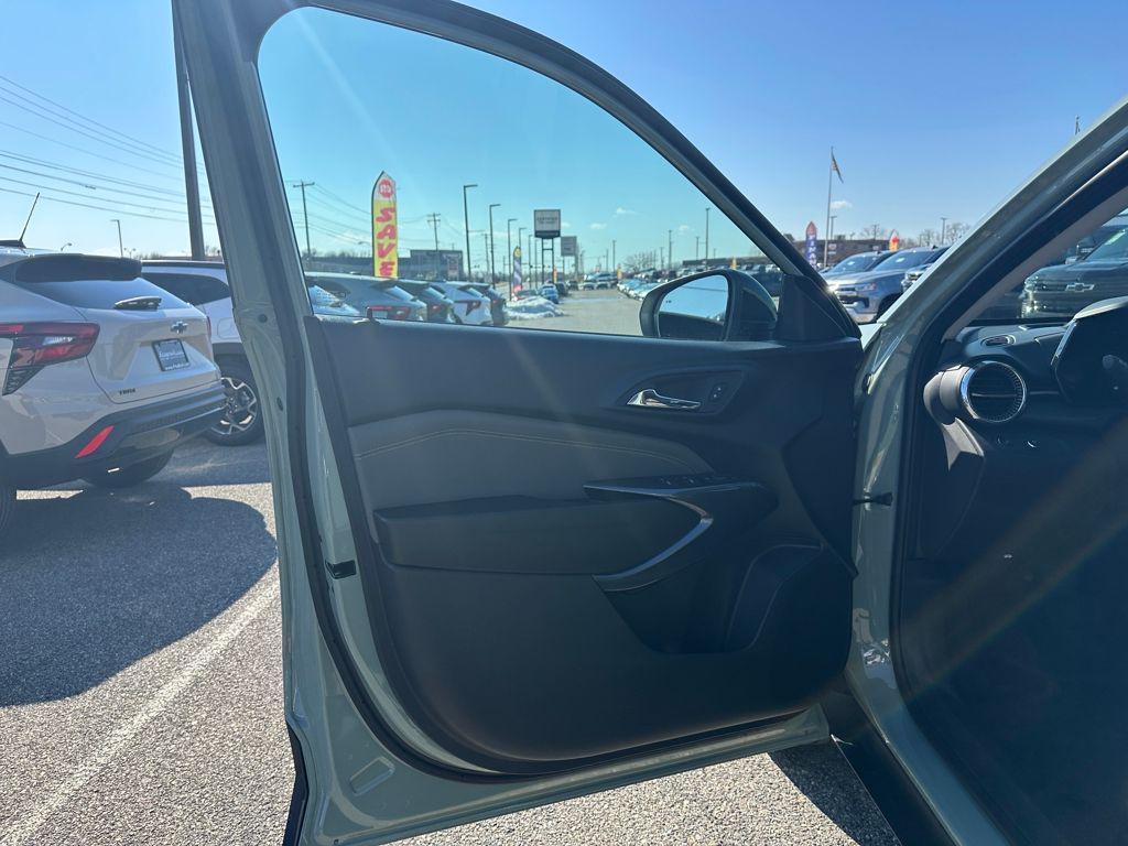 new 2026 Chevrolet Trax car, priced at $27,140