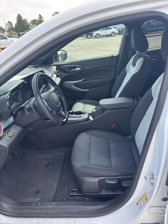 used 2024 Chevrolet Trax car, priced at $22,776