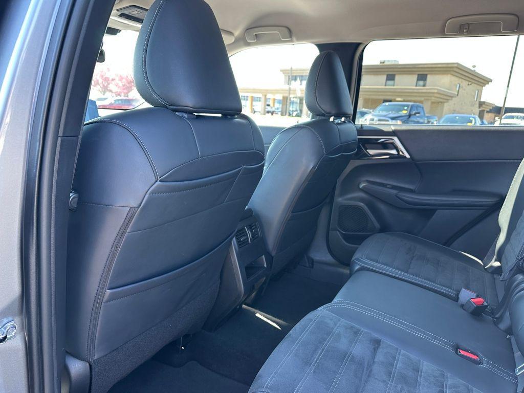 used 2024 Mitsubishi Outlander car, priced at $24,776