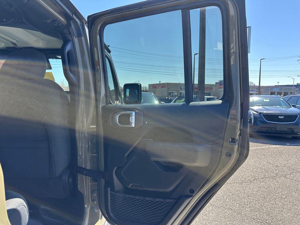 used 2025 Jeep Wrangler car, priced at $40,776