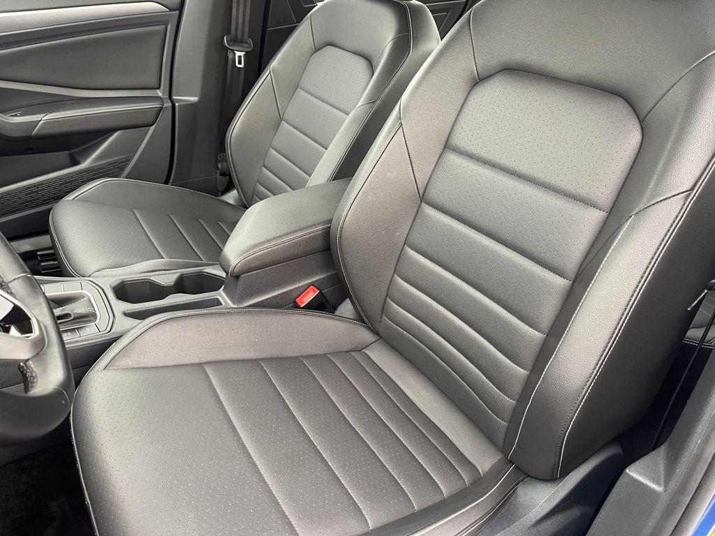 used 2024 Volkswagen Jetta car, priced at $19,776