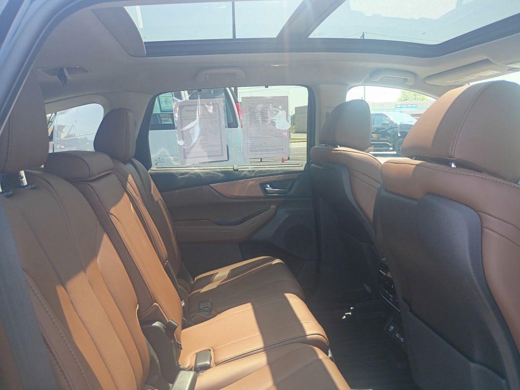 used 2024 Acura MDX car, priced at $41,776