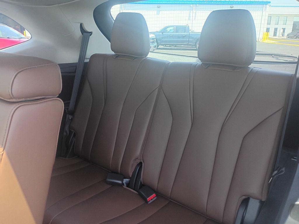 used 2024 Acura MDX car, priced at $41,776